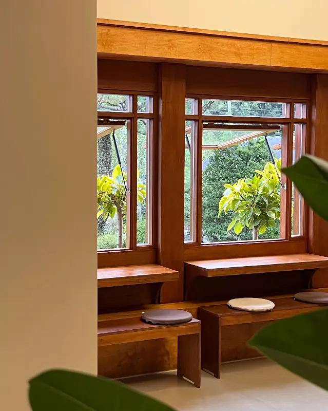 가채리504의 창가 좌석