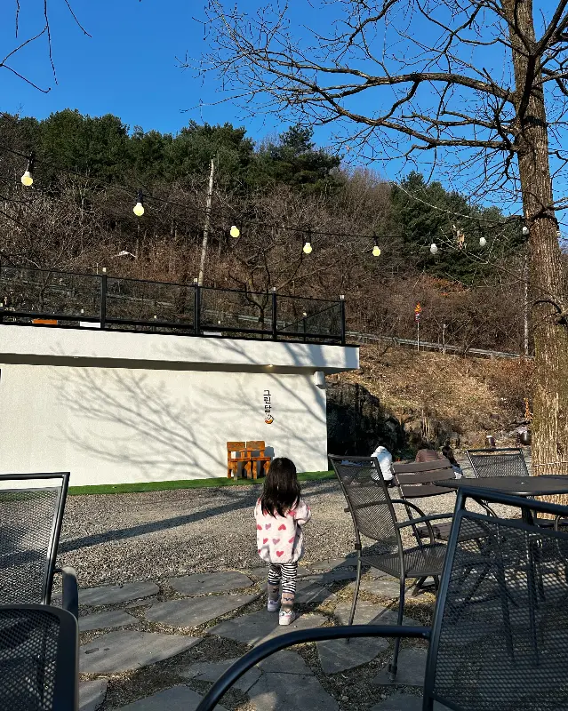 그린달 야외 테이블