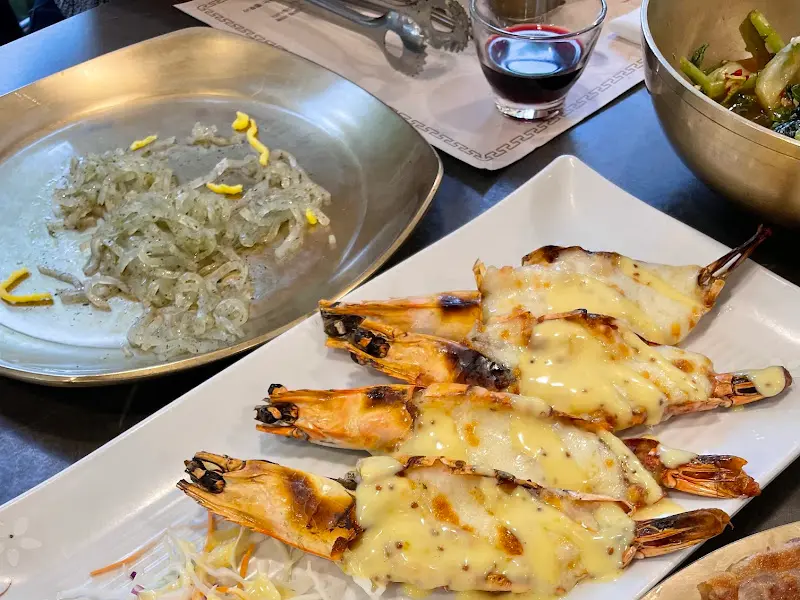 보기만 해도 군침이 도는, 먹음직스러운 새우 요리