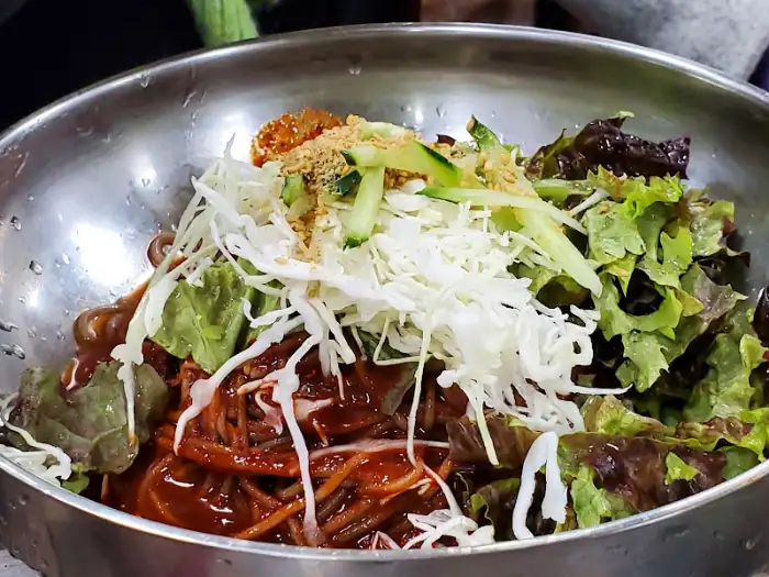 비빔국수