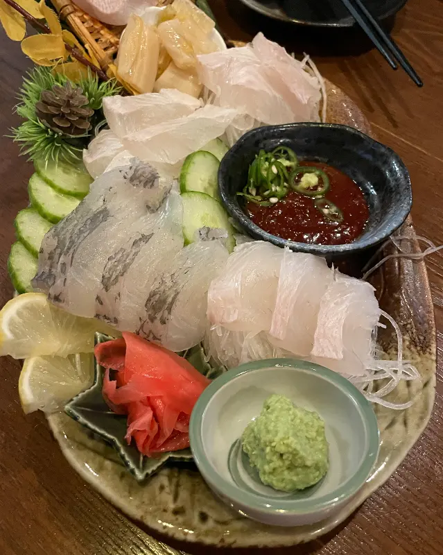 신선한 사시미 모듬