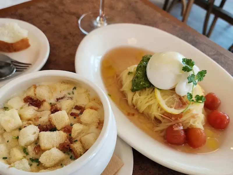 클램 차우더와 콜드 카펠리니