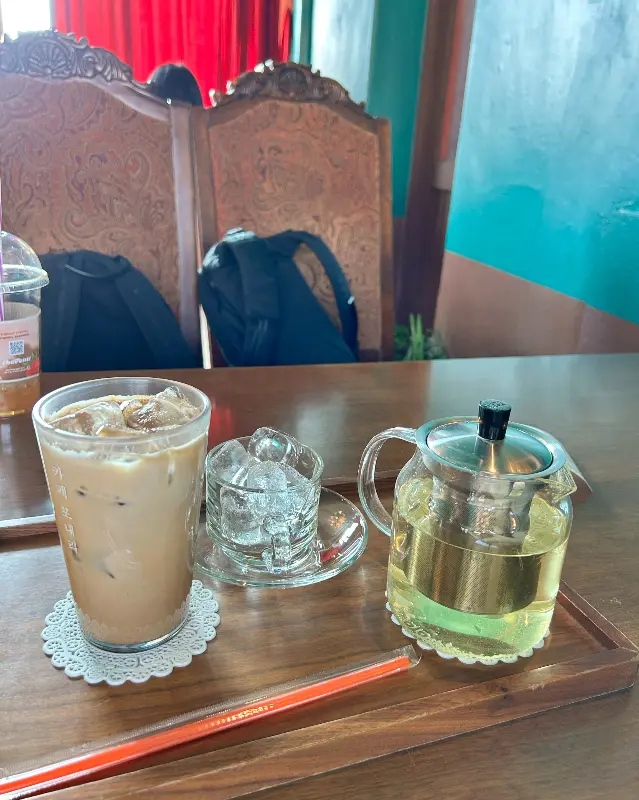 포내리 카페 내부