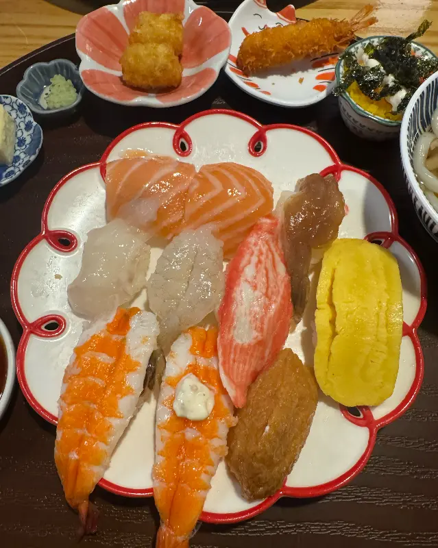 토토스시 연어초밥