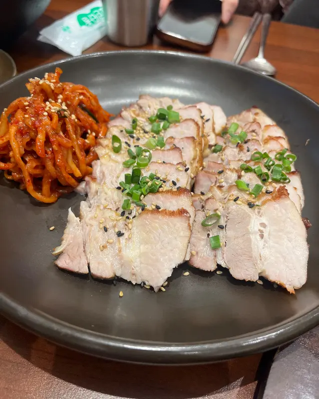 수육보쌈 근접샷