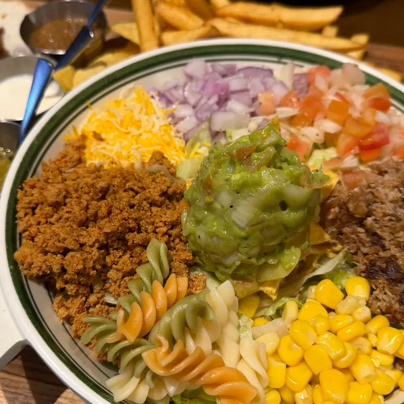 꼰미고 내부 모습