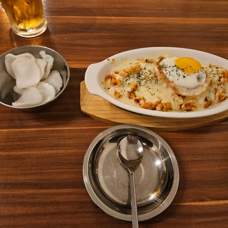 맛있는 짜글이와 맥주