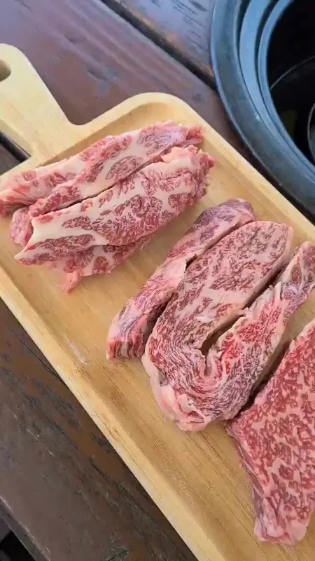 마블링이 예술인 한우