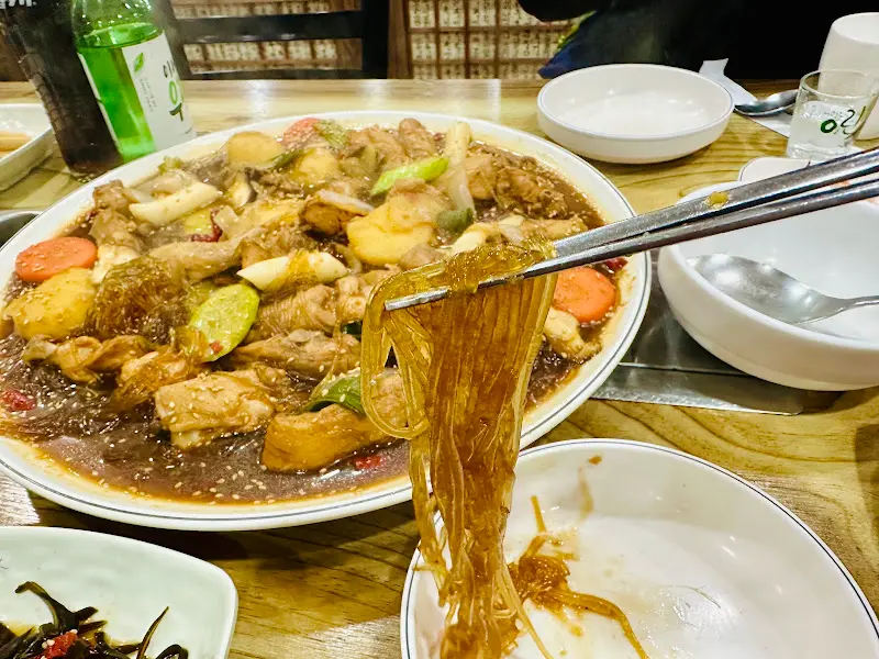 푸짐한 양의 안동찜닭