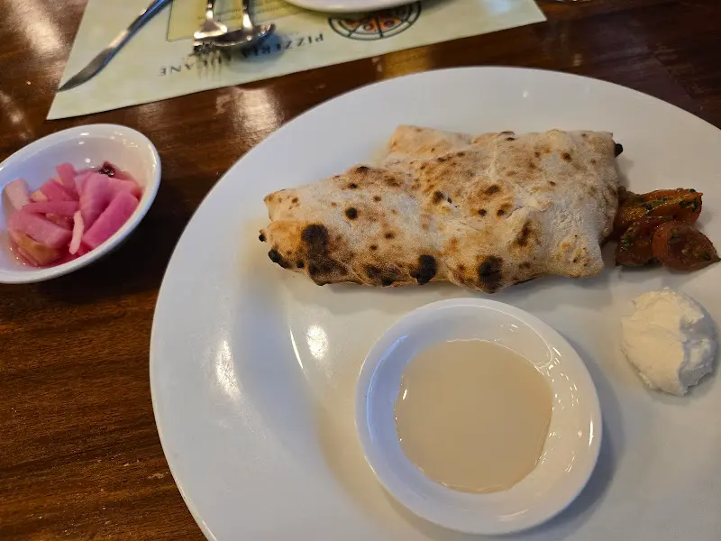 핏제리아루카 식전빵