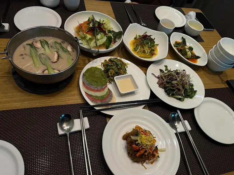 백운한정식의 한상차림