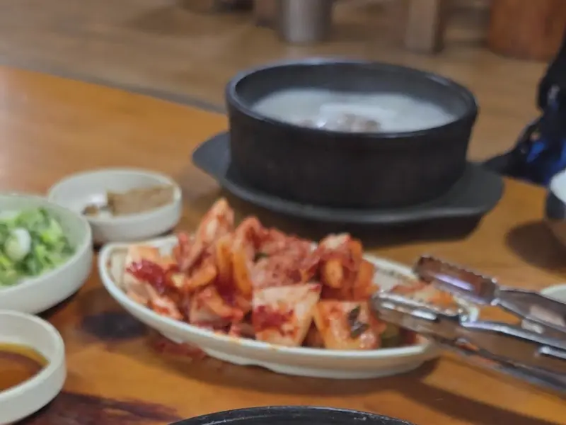 곰탕과 김치, 깍두기