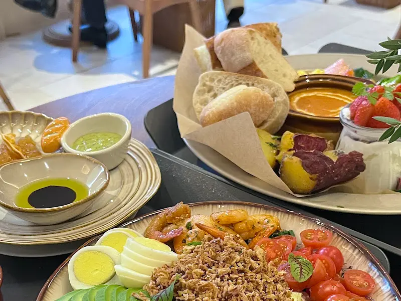 만달리투고의 브런치 플레이트