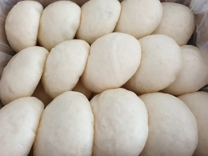 갓 쪄낸 따끈따끈한 찐빵