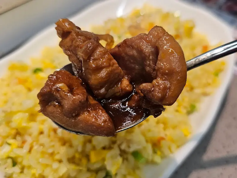 푸짐한 양의 마라카오위