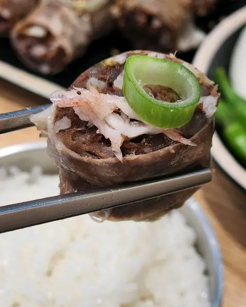 윤기가 흐르는 순대