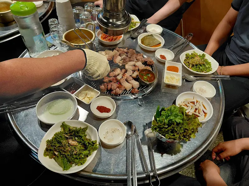 흑돼지 한 상 차림