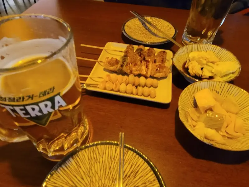 맥주와 꼬치