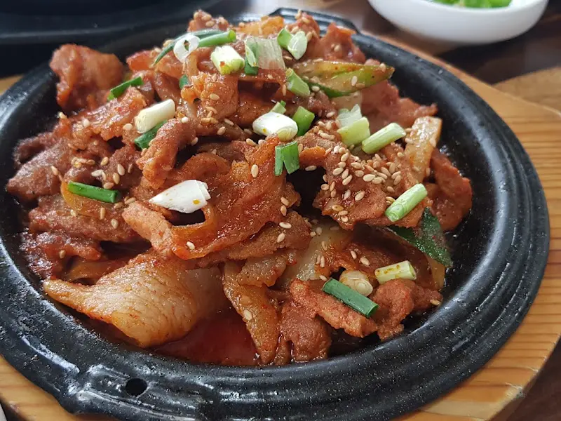돼지두루치기
