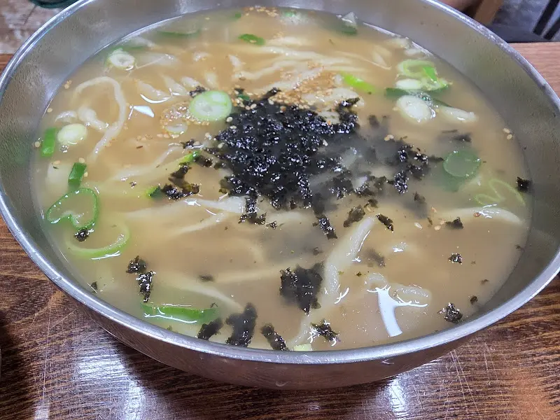칼국수 확대 사진