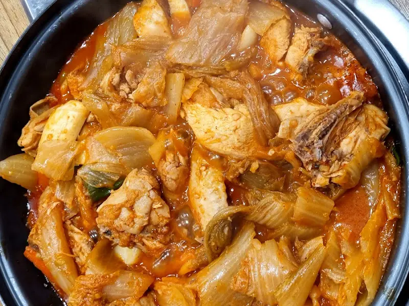 묵은지 찜닭