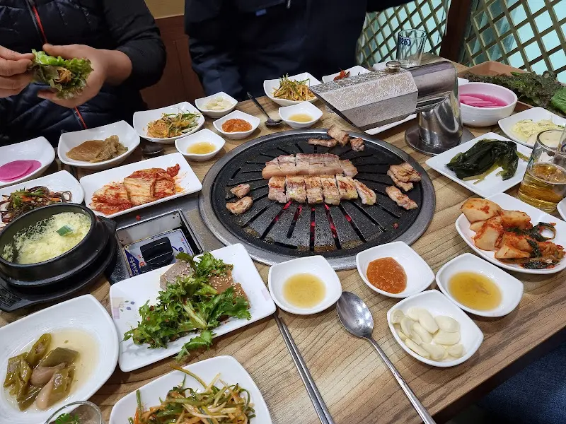 푸짐한 한 상 차림