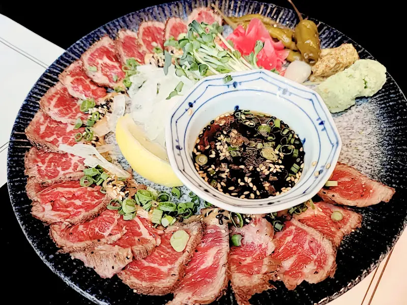 입맛을 돋우는 소고기 타다끼