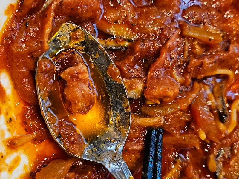 제육 덮밥 근접샷