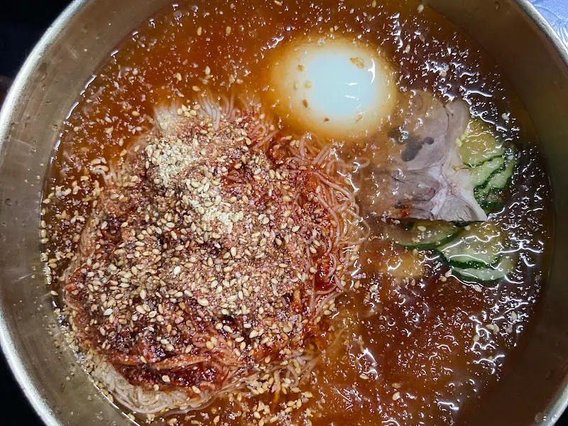 시원한 물냉면의 비주얼