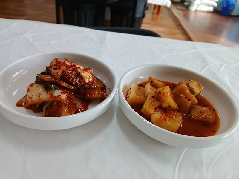 바다며느리 김치와 깍두기