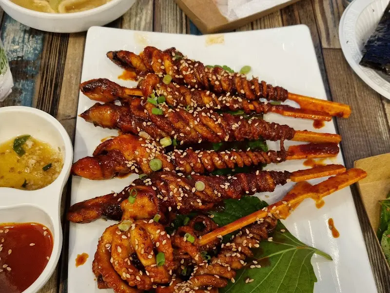 윤기가 흐르는 낙지 호롱이