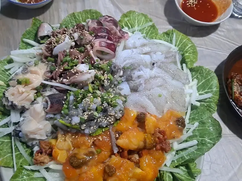 해산물 한상차림