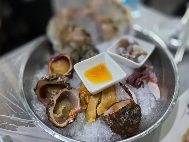 신선한 해산물 모듬