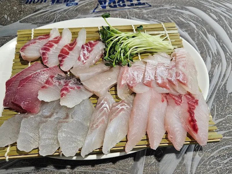 모듬회 근접 샷