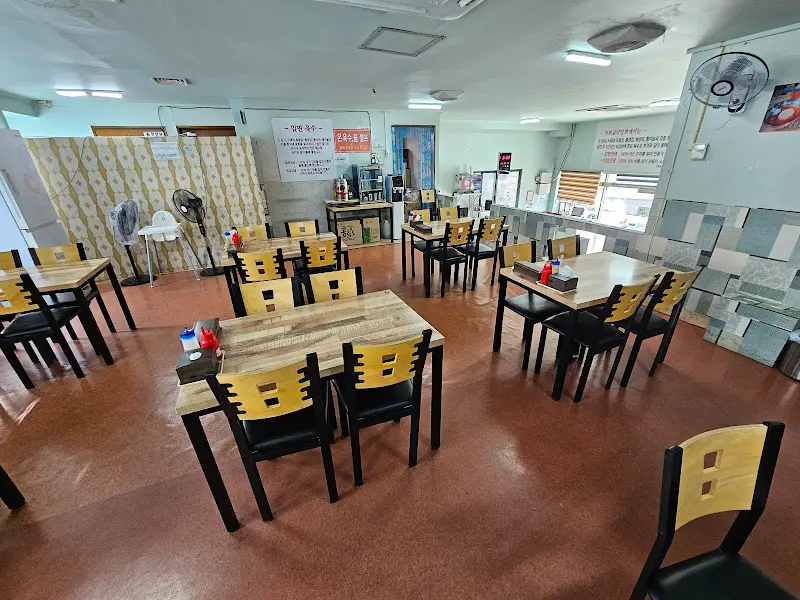 식당 내부