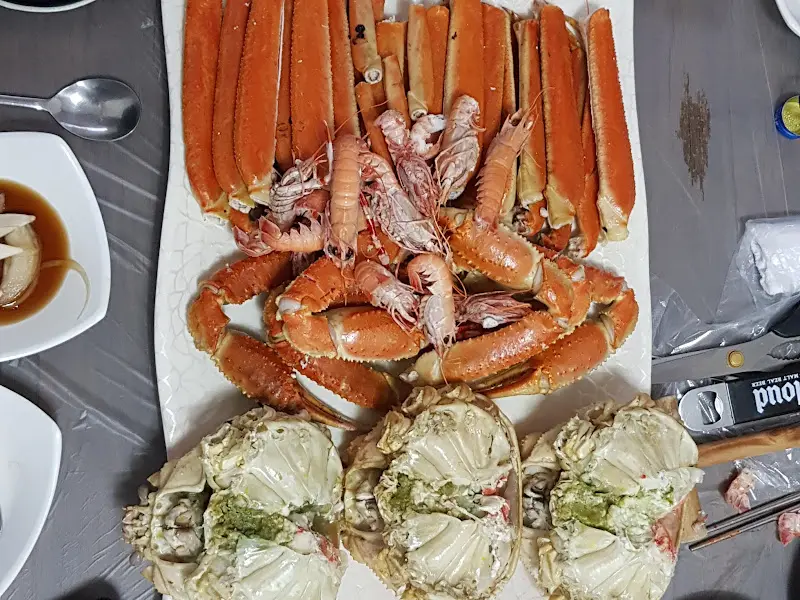 싱싱한 해산물 한 상