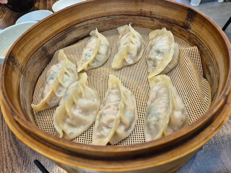 갓 쪄서 나온 찐만두