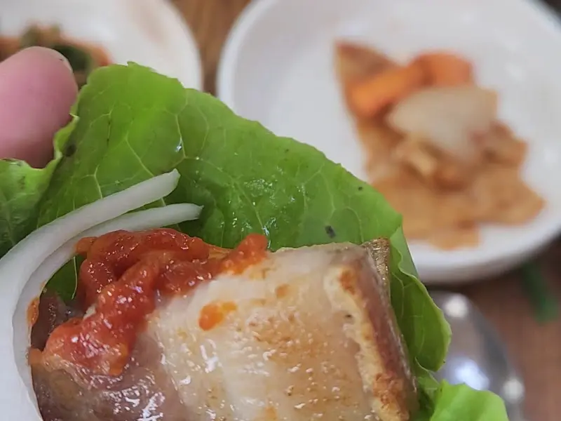 깻잎에 싸 먹는 흑돼지 불고기