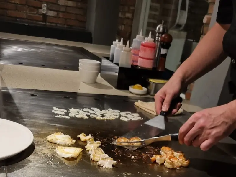 철판 요리 준비 모습