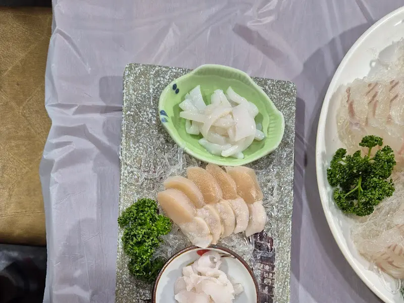 정갈한 해산물 모듬