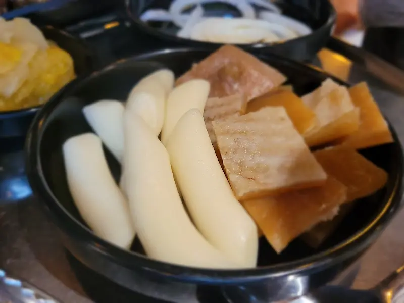 다양한 곁들임 메뉴