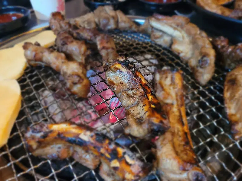 숯불에 구워먹는 쪽갈비