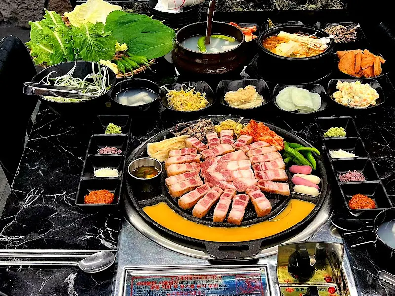 흑돼지 한상차림