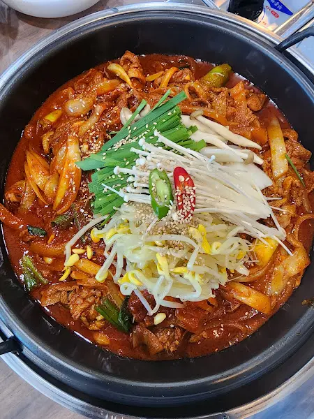 매콤한 닭볶음탕