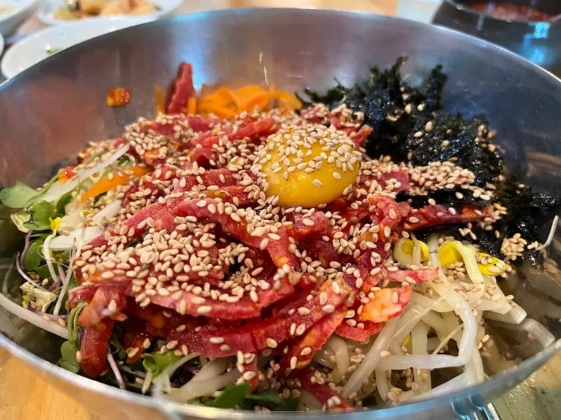 육회비빔밥