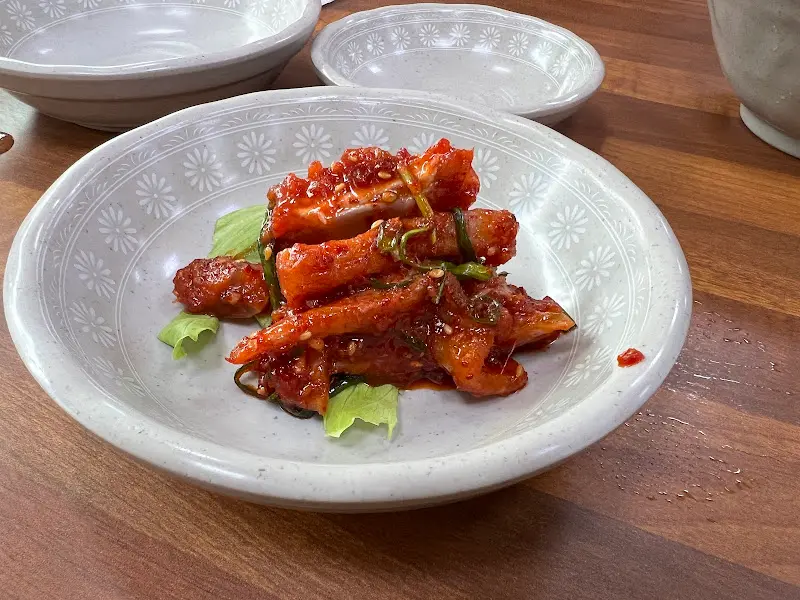 송파아구찜 밑반찬 3