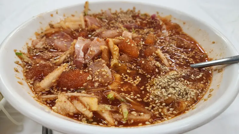 시원하고 칼칼한 민어지리탕