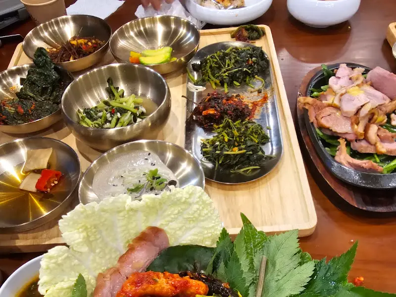 푸짐한 한상차림