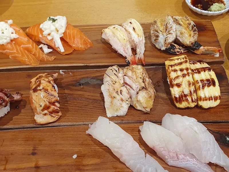 초밥 모듬 디테일 샷