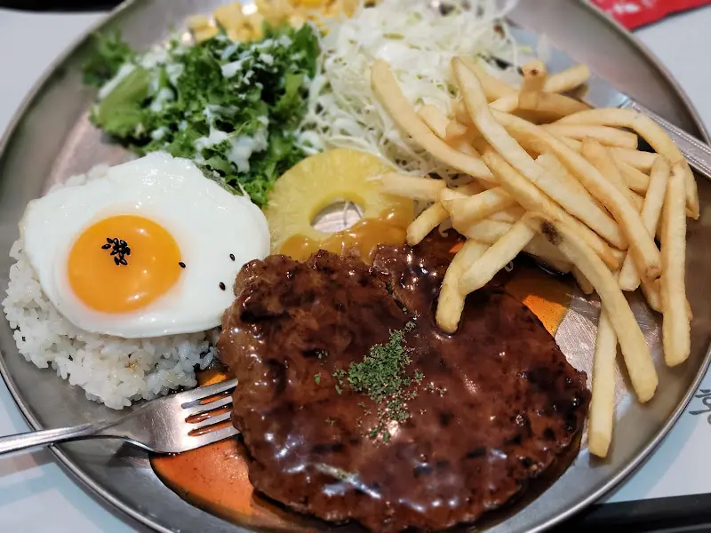 매콤갈비 함박스테이크